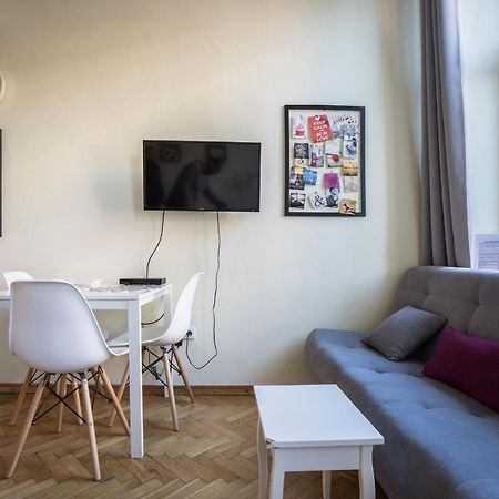 Elegant Apartment Copernicus Varsóvia Exterior foto