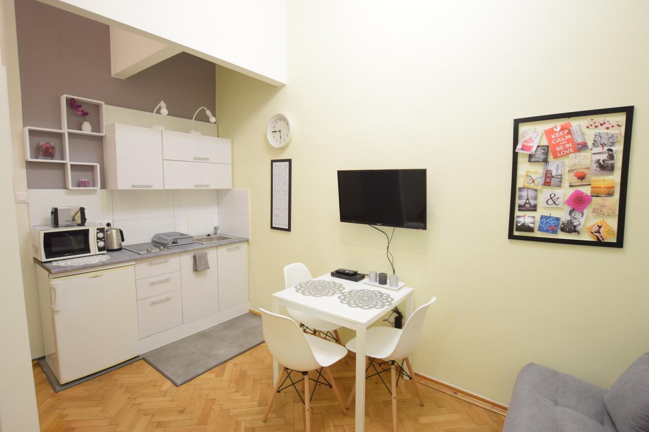 Elegant Apartment Copernicus Varsóvia Exterior foto